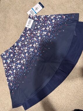 Penguin by Munsing Wear Floral tennis skirt